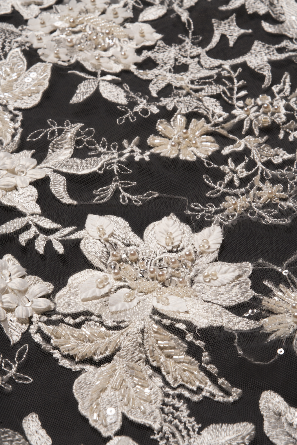 Charli Veil, detail 3
