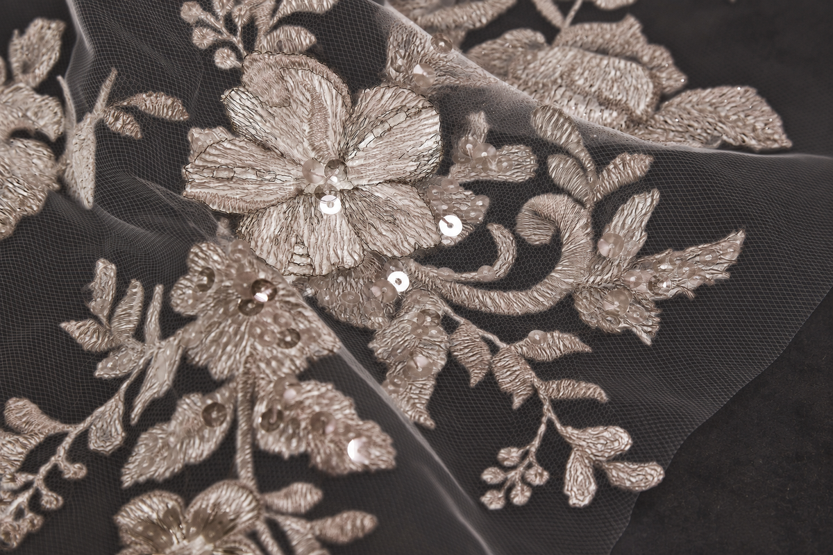 Elora Veil, detail 2
