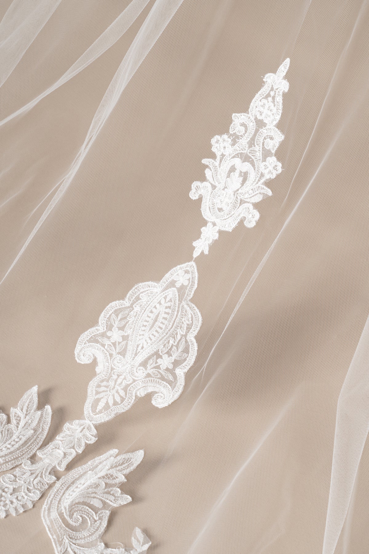 Jenna Veil, detail 1