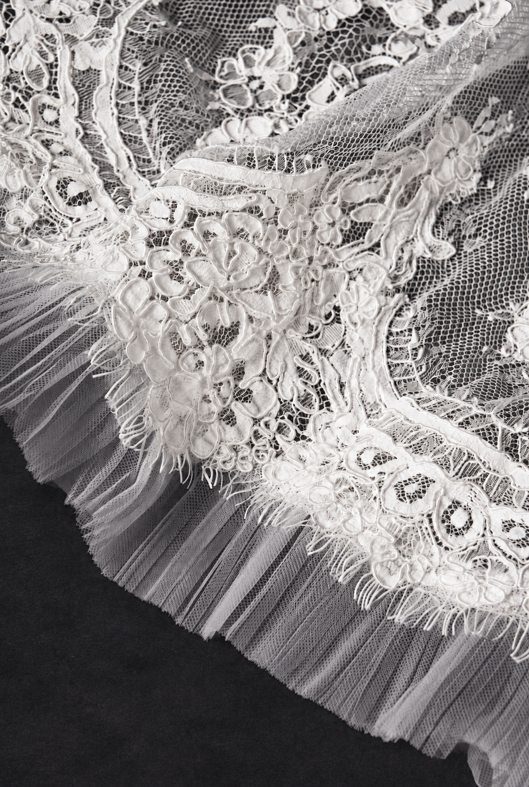 Loulou Veil, detail 1