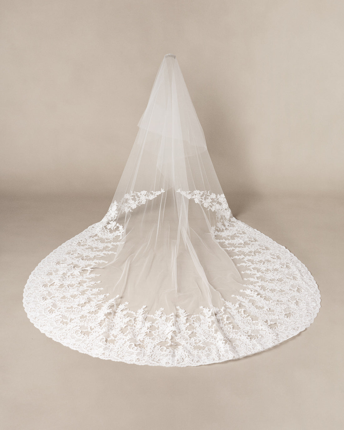 Maren Veil