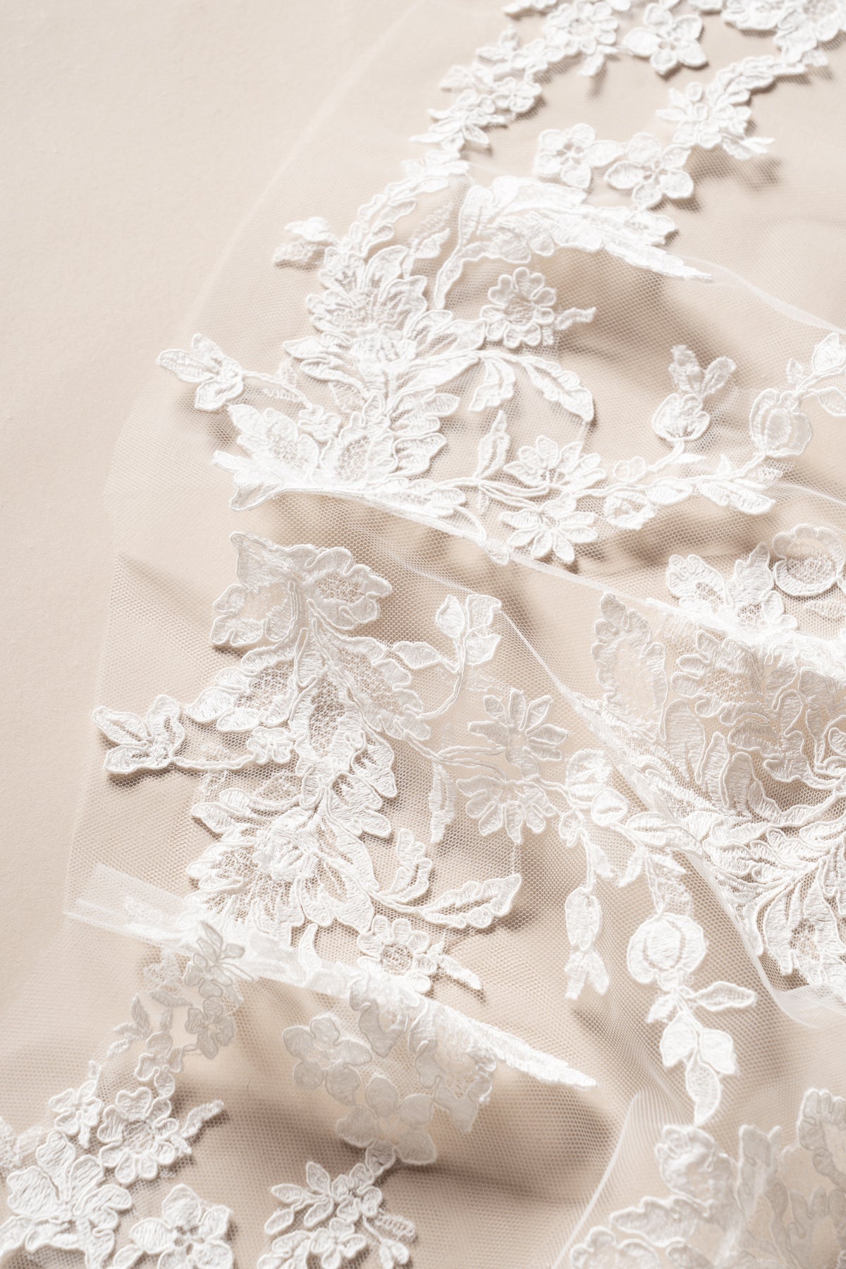Zay Veil, detail 2