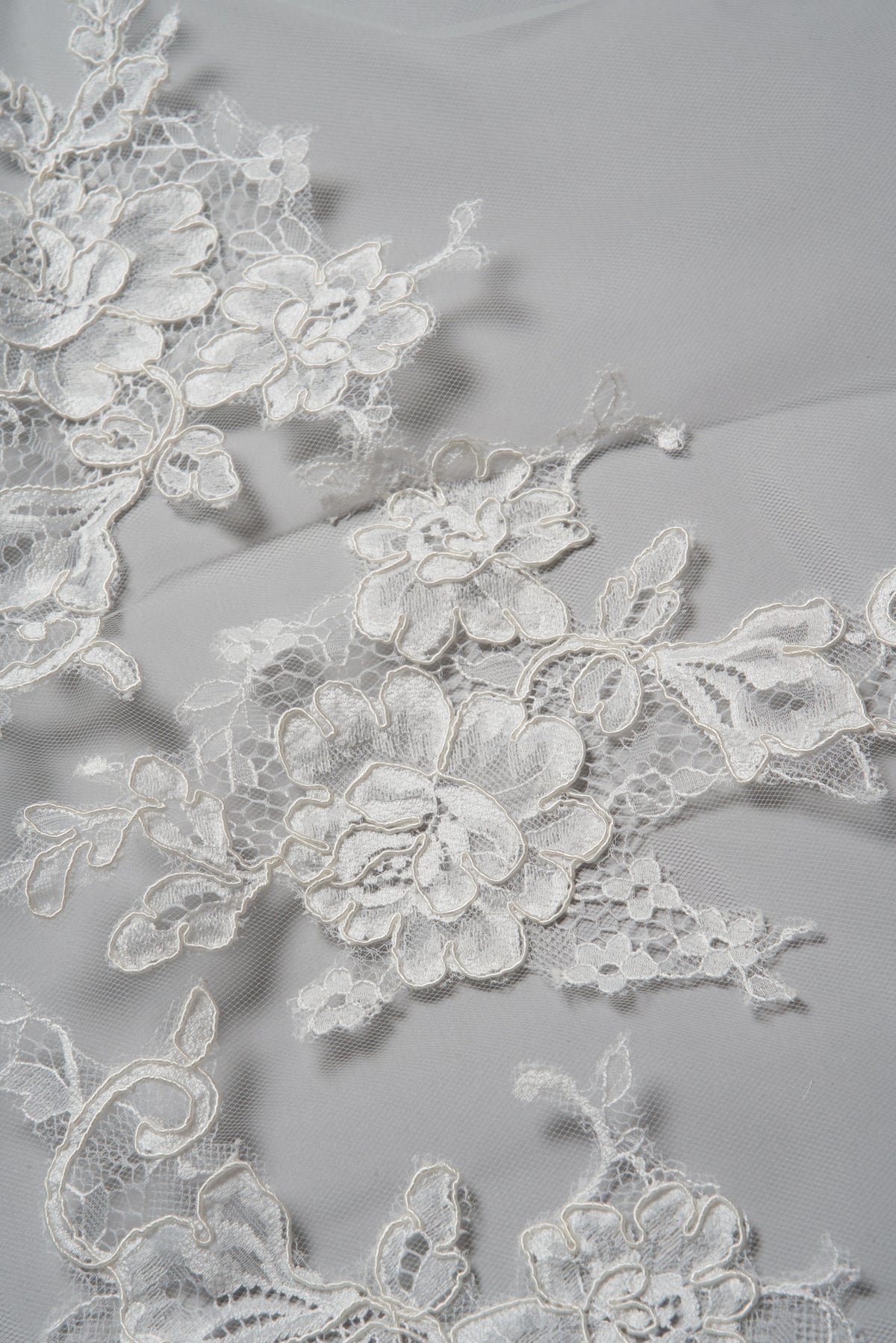 Vivian Veil, detail 2