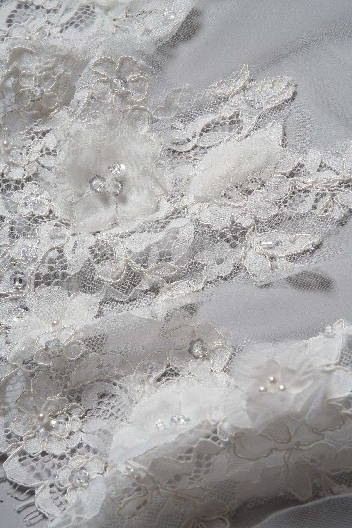 Vivian Veil, detail 3